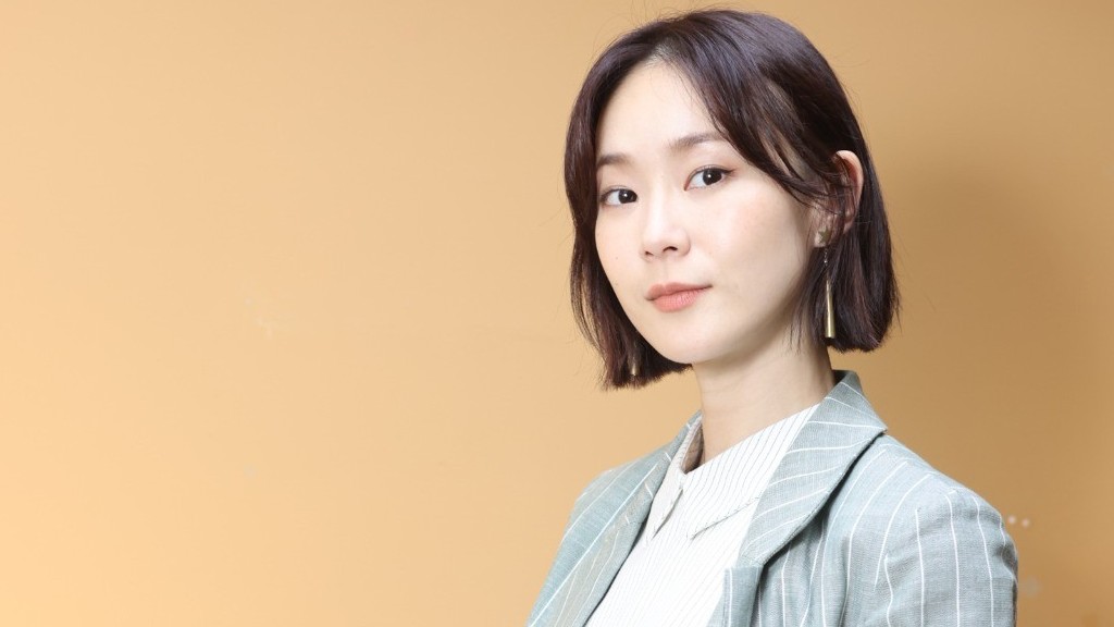 鍾瑶接雄影開幕主持棒　雀躍「回娘家」搭擋DJ JoJo擦火花-圖片